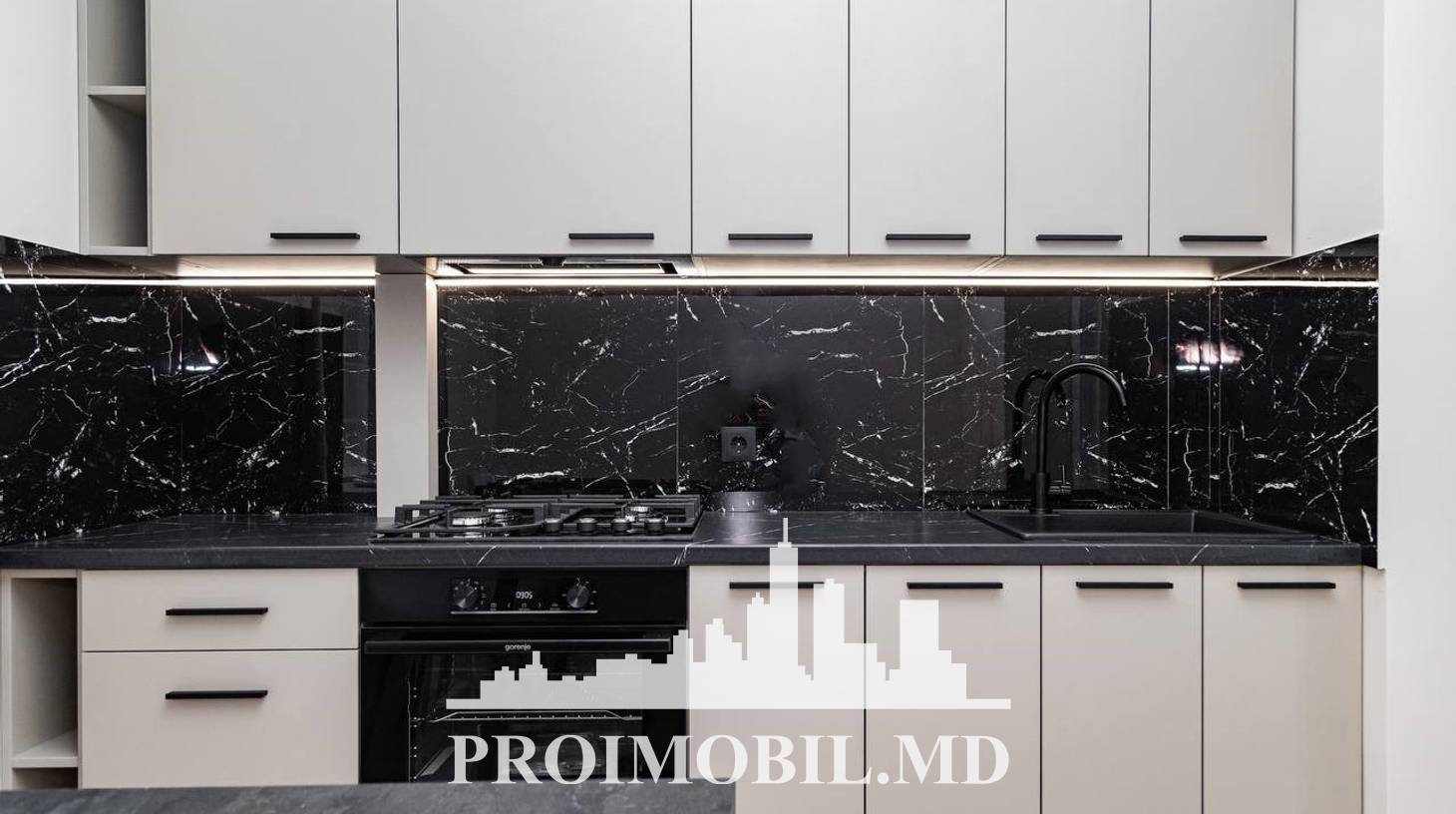 https://images.proimobil.md/Uweg5ZD8LG8MzwACuPvLyi5N17xNGcS0MUj20oBQOEc/watermark:0.75:so:0:30:0.39/resize:fill:1460:816:1/gravity:ce/bG9jYWw6Ly8vZXN0YXRlL2xyL2IwMjc2MjEyLTU1MDgtNDBhOS05N2EyLWRiYmQwZmNmMTdlYy5qcGVn