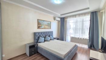 https://images.proimobil.md/UxFtxvgjTrJ-MW__ywMcQI2Ga-Ygvx9gaOyZfeY-WNE/resize:fill:350:198:1/gravity:ce/bG9jYWw6Ly8vZXN0YXRlL2xyLzZiMDc4ZmYyLWJiMjUtNDFkNS1hMDVkLTljYzY4MDVkOTMzZC5qcGVn
