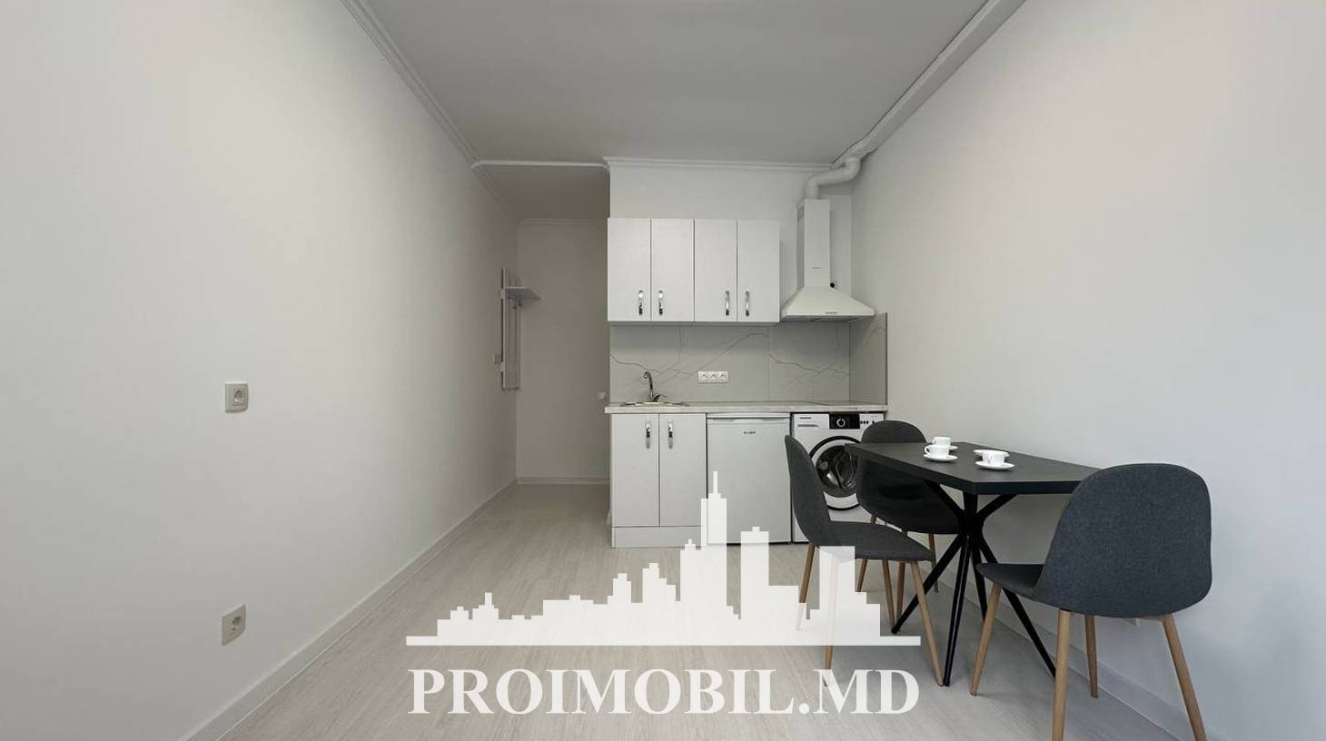 https://images.proimobil.md/UxdkEz-PFPipoKt5Id7m_o2V4_Vb2Rsdk32kF75ZLDY/watermark:0.75:so:0:30:0.39/resize:fill:1460:816:1/gravity:ce/bG9jYWw6Ly8vZXN0YXRlL2xyLzgzZTc3YzY5LTljZDctNGJmOC04ODY4LTNmNGYyMTQwNjY4Zi5qcGVn
