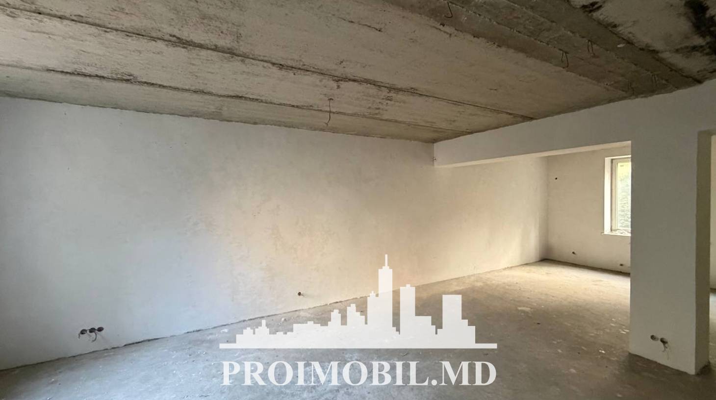 https://images.proimobil.md/V-CeZmZ7DVi7cY1M9jXSgO16A_ZKFzI7Y7hcuqfFRng/watermark:0.75:so:0:30:0.39/resize:fill:1460:816:1/gravity:ce/bG9jYWw6Ly8vZXN0YXRlL2xyLzc3YjM0MmJhLWM1ZWUtNDdmOC1hMTJkLWFlOGJkNGZiZWRmNy5qcGVn