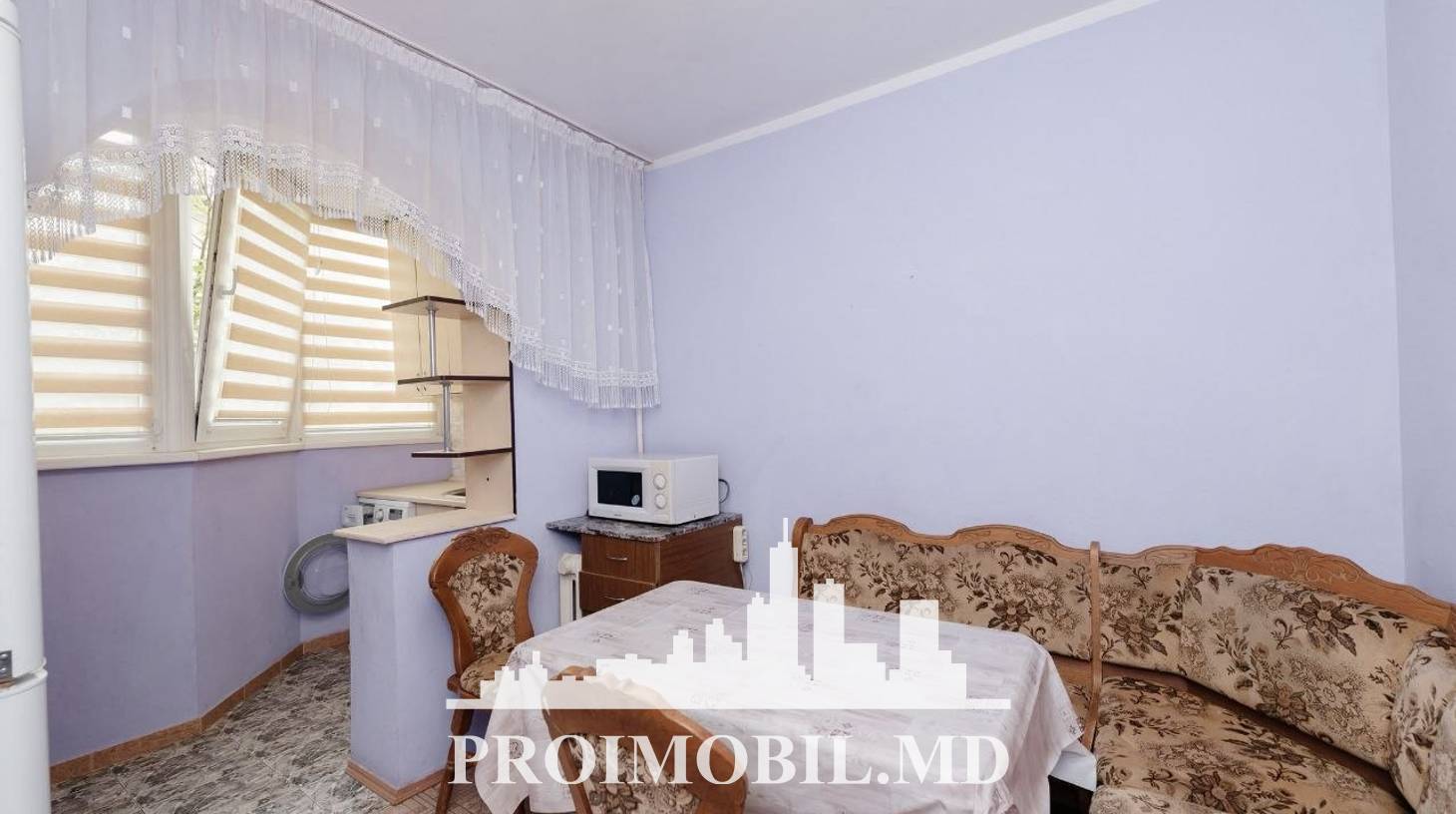 https://images.proimobil.md/V3bUfaf_2xWg82wubM8gNSchZ0ZFma0rk4koMxTPBSY/watermark:0.75:so:0:30:0.39/resize:fill:1460:816:1/gravity:ce/bG9jYWw6Ly8vZXN0YXRlL2xyLzkzYjM2MTEwLTA5ODktNDU2Ny1iOTRlLTllZjI0YTI3NDA2OS5qcGVn