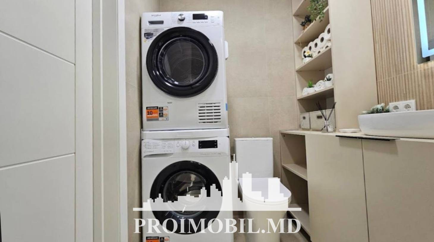 https://images.proimobil.md/VB6hgrt2IB7GJ-1oQNqzRhYPc5hndCJnYNdudIRSRG8/watermark:0.75:so:0:30:0.39/resize:fill:1460:816:1/gravity:ce/bG9jYWw6Ly8vZXN0YXRlL2xyLzI3ZjVhYWExLWUyMDQtNGNlZi05YzEyLWIzOGJlYjkzMmUyOC5qcGVn