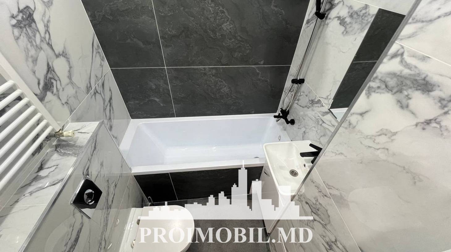 https://images.proimobil.md/VBTSKx9EPgvK_2xGdIUnDgmgE9gLJU8Rg5Hp0ppzgXM/watermark:0.75:so:0:30:0.39/resize:fill:1460:816:1/gravity:ce/bG9jYWw6Ly8vZXN0YXRlL2xyLzlhMGMzYjIxLTFkYWYtNDQ0YS04NTVhLThkNzMwNmViZTgxNS5qcGVn