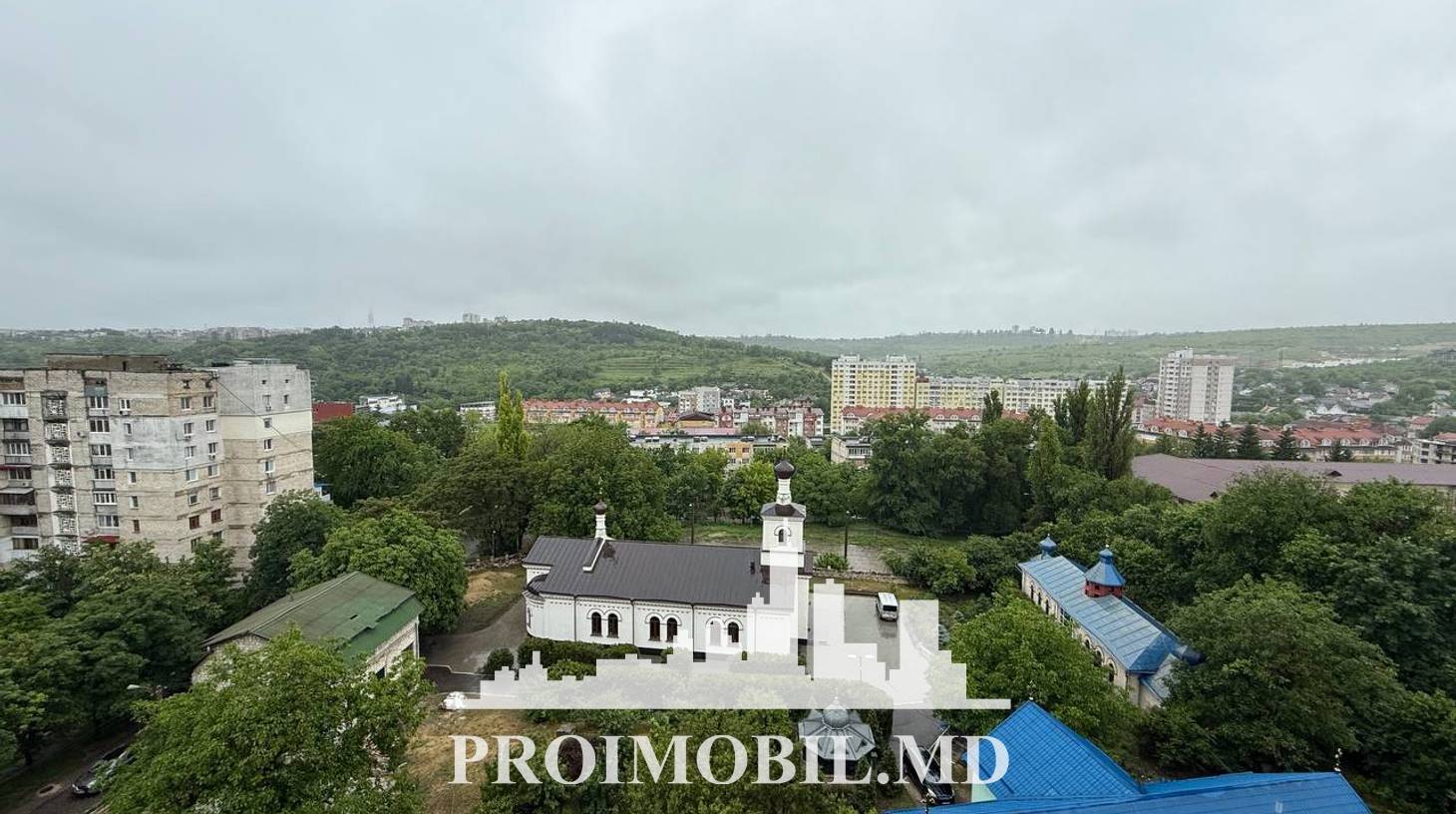 https://images.proimobil.md/VC6BrRu_1ensgHmMevTIJt2gwV3k8jYsCHnndzA0XC0/watermark:0.75:so:0:30:0.39/resize:fill:1460:816:1/gravity:ce/bG9jYWw6Ly8vZXN0YXRlL2xyL2FiNzQ4MzUyLWVmZGMtNDIyNi04OGM4LTVlM2VhNWM0M2EyMS5qcGVn