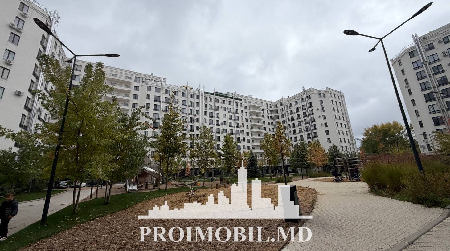 https://images.proimobil.md/VCvlO29F-GKZSq0lSzeNcYT544-II2v4XJZ0yVTUQN4/watermark:0.75:so:0:30:0.39/resize:fill:1460:816:1/gravity:ce/bG9jYWw6Ly8vZXN0YXRlL2xyLzEzZjU1NGIzLTBhMGMtNGY1MC04ZjYzLTFlZmJmNmRlNjU1My5qcGVn