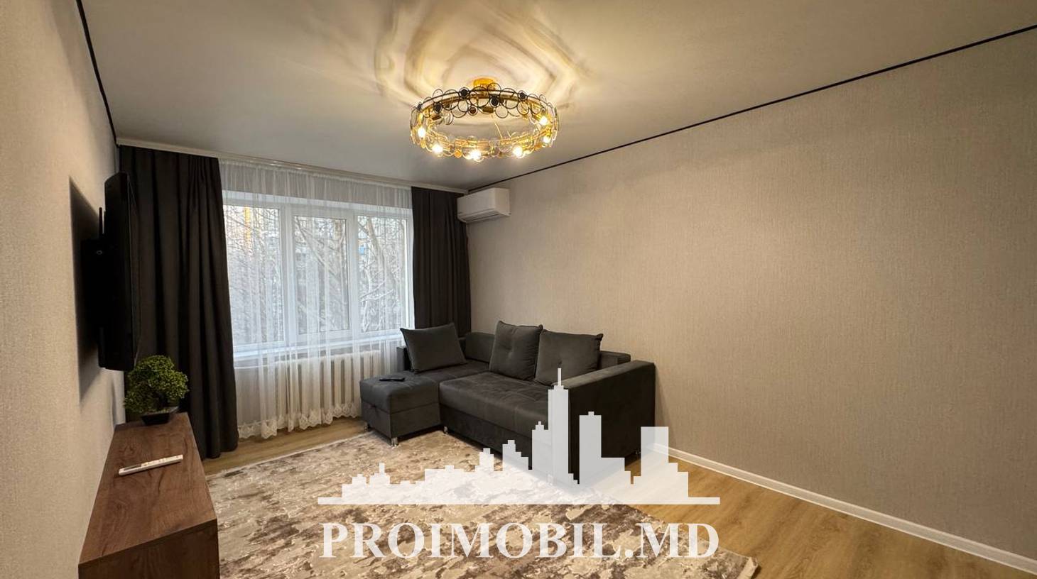 https://images.proimobil.md/VEK2XuhLBqnqOZUl2ginozS5KkuAZNesYOkB-4zg0U0/watermark:0.75:so:0:30:0.39/resize:fill:1460:816:1/gravity:ce/bG9jYWw6Ly8vZXN0YXRlL2xyLzMyMTEzZjI0LWM5MjEtNGQ3NS1hNTFmLWU2MzBhYjUwNDdhNy5qcGVn