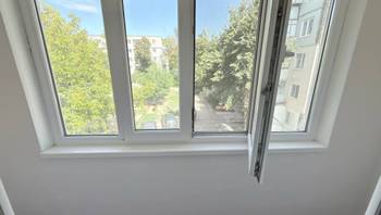 https://images.proimobil.md/VFb2uRQQ4253n4qn8KfON6vbXCjtcX_WsmCkEk4lEi4/resize:fill:350:198:1/gravity:ce/bG9jYWw6Ly8vZXN0YXRlL2xyL2JhMmNjYTZiLTQ4NGQtNGEyZi1hOGFjLTg3YzcyZGU1NTFiYi5qcGVn