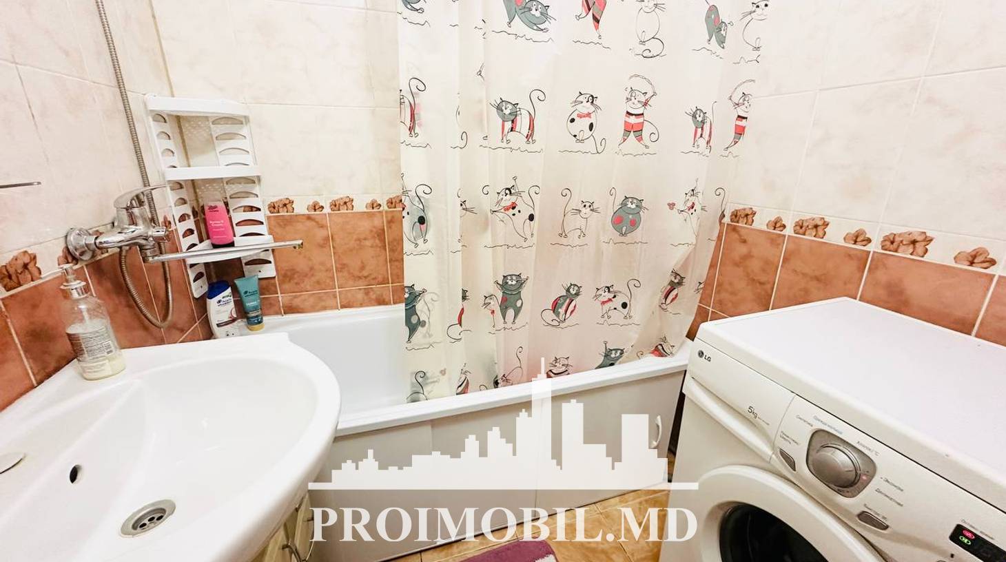 https://images.proimobil.md/VFrFyl5opx57uek1U6diIk3lgh06I5UfpBhrhVvv9W8/watermark:0.75:so:0:30:0.39/resize:fill:1460:816:1/gravity:ce/bG9jYWw6Ly8vZXN0YXRlL2xyLzJhY2UyZmY4LTgzM2YtNGRhNy04OTA3LTIyNzU2ODRhMGVlMS5qcGVn