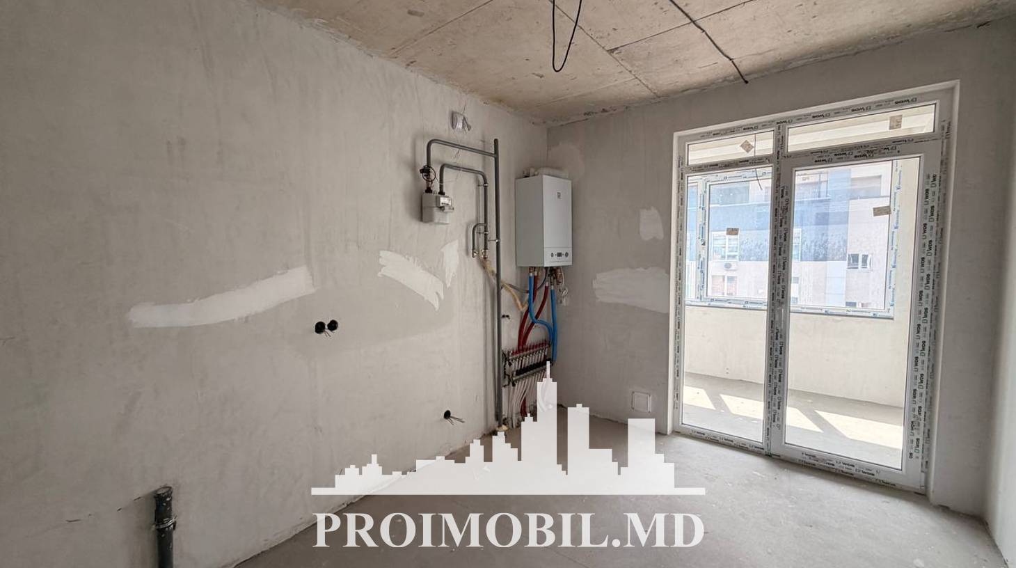 https://images.proimobil.md/VI8Nsky7kycIiDi37E5oYPhsqQBgKq9vkSH-5KF_7pk/watermark:0.75:so:0:30:0.39/resize:fill:1460:816:1/gravity:ce/bG9jYWw6Ly8vZXN0YXRlL2xyL2JhMTg4NTkwLTJlOTAtNDcyNC1hNTg2LTFkNmFlMDdiMDcyNS5qcGVn