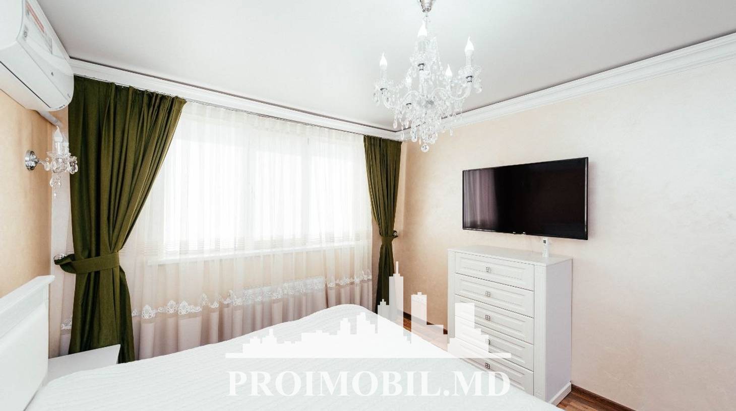 https://images.proimobil.md/VJpfK3ERkTNj2m4hUVOp5VuR-vMRgVOS6LP-8kGeL-c/watermark:0.75:so:0:30:0.39/resize:fill:1460:816:1/gravity:ce/bG9jYWw6Ly8vZXN0YXRlL2xyLzA3ZWIwNDJkLTgzZDctNDhmYS1hNTM2LWIyM2JkOWJjMjExMi5qcGVn