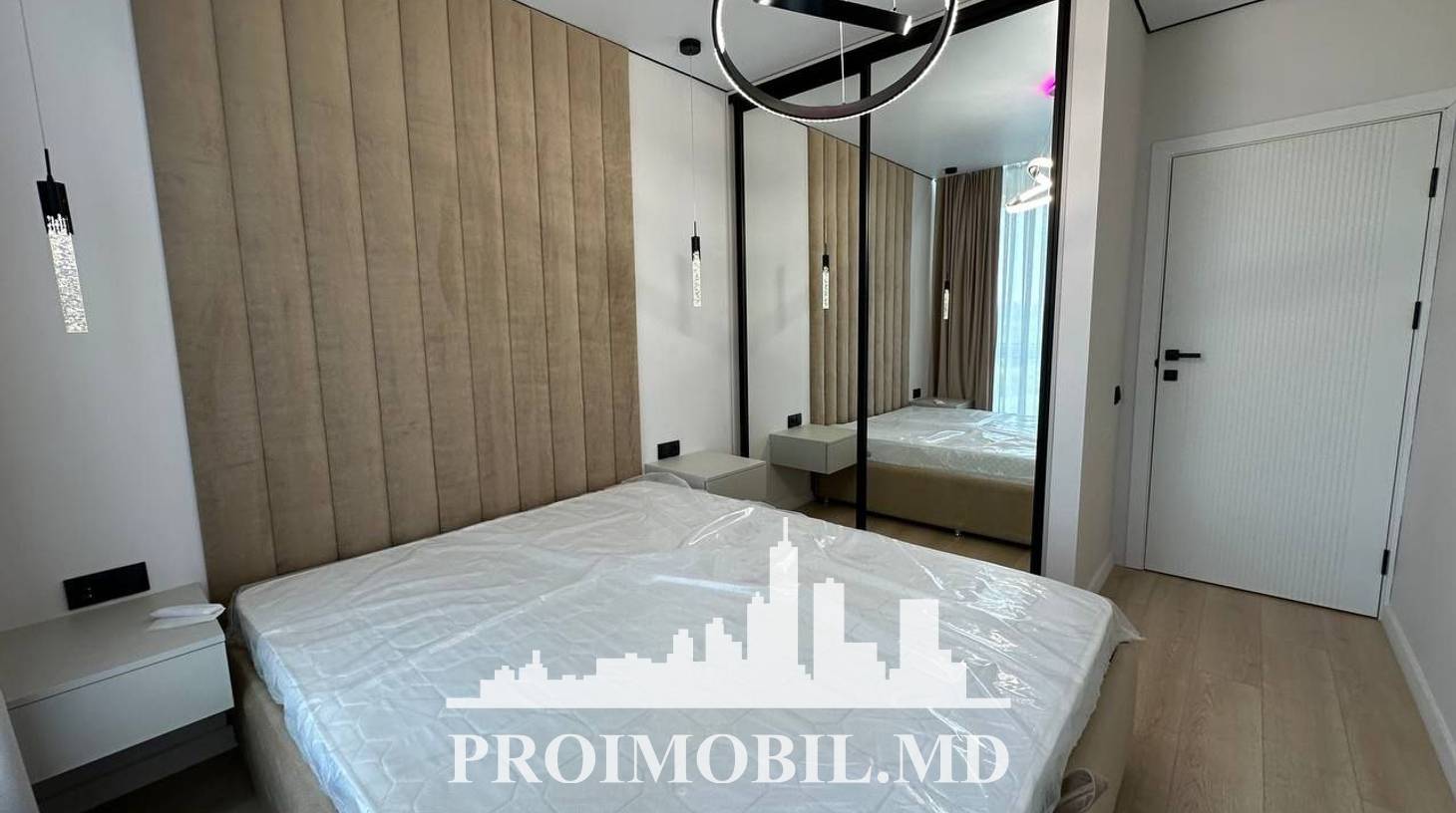 https://images.proimobil.md/VJuXKklqm1rF64Qars47qD_3rYqa88OS_-wXkRYDyI0/watermark:0.75:so:0:30:0.39/resize:fill:1460:816:1/gravity:ce/bG9jYWw6Ly8vZXN0YXRlL2xyL2M0MzY4YjI3LTI3YzYtNDk2My05YTMwLWU5ZjBhNDEwNjZkMC5qcGVn