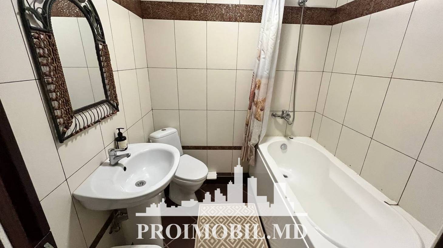 https://images.proimobil.md/VMDgJkC8-E0kXemD9zYUvwP5QbD41LRjgZ0Lh7FiFrU/watermark:0.75:so:0:30:0.39/resize:fill:1460:816:1/gravity:ce/bG9jYWw6Ly8vZXN0YXRlL2xyL2QxMDU1MzYyLTA3NmQtNGQ4OC04ZmQzLTgyMjdmNTJjZWE2YS5qcGVn