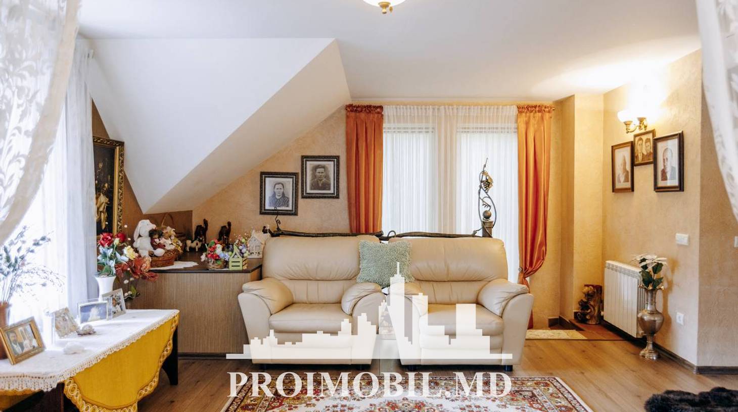 https://images.proimobil.md/VNANoRDqM2-ZDk85uh_VmcXG99UpGcwhlG0E3yUUa4A/watermark:0.75:so:0:30:0.39/resize:fill:1460:816:1/gravity:ce/bG9jYWw6Ly8vZXN0YXRlL2xyLzdiOTY0NDc0LTQ2ZTYtNDkzNi04NTMxLTZkZjk5NzVjZWY5OS5qcGVn