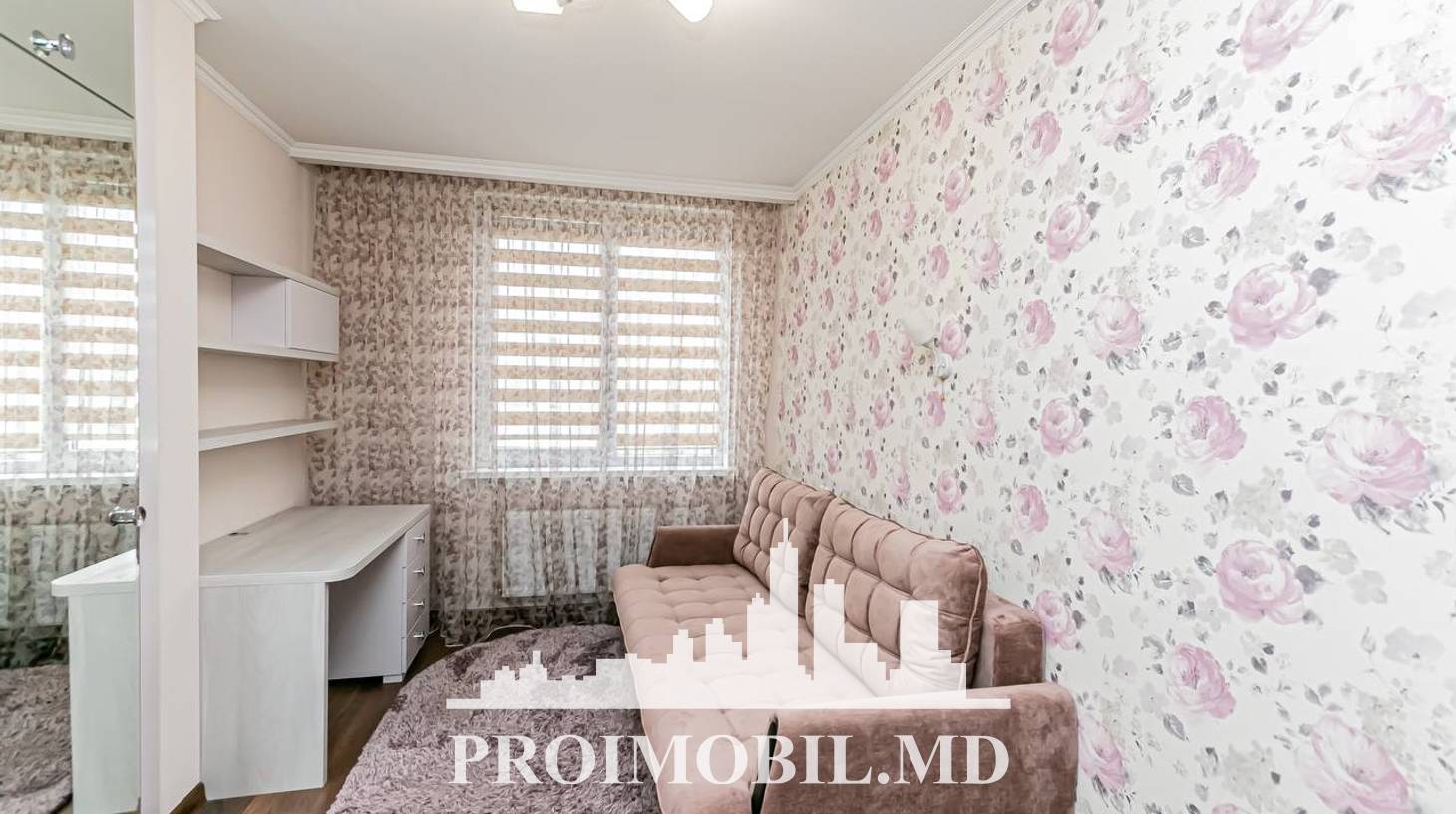 https://images.proimobil.md/VNzdq7osQMrYK-Ig7Z6pBE0-ruv4VwCJvGUraithHvw/watermark:0.75:so:0:30:0.39/resize:fill:1460:816:1/gravity:ce/bG9jYWw6Ly8vZXN0YXRlL2xyLzcxNWMwMzNjLTJlMGMtNDgzOS1hMTEyLTg2NjAyOTg2OTIzMS5qcGVn