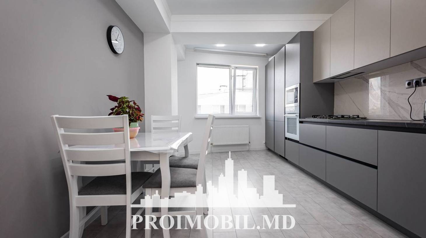 https://images.proimobil.md/VV0KI0GNOi9vxA9E47w7LU0k1m5GzeRnJ9CbIBF6WI0/watermark:0.75:so:0:30:0.39/resize:fill:1460:816:1/gravity:ce/bG9jYWw6Ly8vZXN0YXRlL2xyLzRmODRmYzk4LTgyZjktNGY4Zi1hMjFkLTZmMzFlNDkyMjMwZi5qcGVn