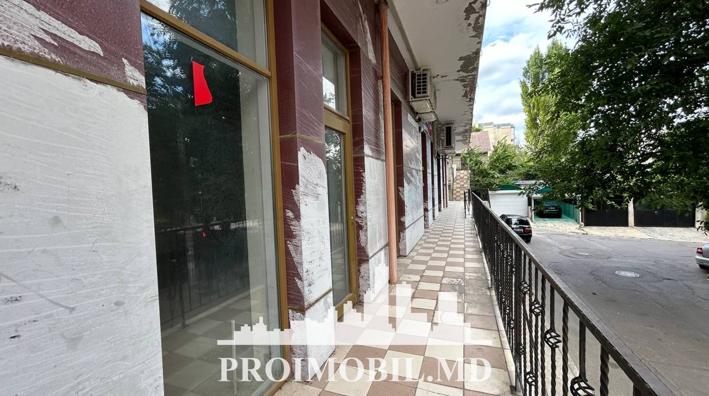 https://images.proimobil.md/VWj3S2UtyQkIEoxTv3dUqoobmg5VXkzlsr206y7VJ8I/watermark:0.75:so:0:30:0.39/resize:fill:1460:816:1/gravity:ce/bG9jYWw6Ly8vZXN0YXRlL2xyL2U1NjE2NjE2LTBlNGYtNDYxMy1hODE3LTg0YmIxYWY5ZDk4Ny5qcGVn