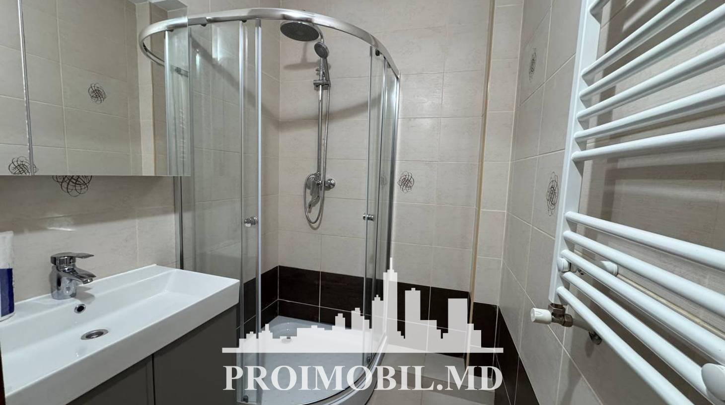 https://images.proimobil.md/VWqeuhbLtGp_ScRO80Lceob4C44jEKccBjHPEofRMfc/watermark:0.75:so:0:30:0.39/resize:fill:1460:816:1/gravity:ce/bG9jYWw6Ly8vZXN0YXRlL2xyLzNkNGQwNDYxLTczZDUtNDkyZi1iMDkxLTZjMjBlODkyMGIwOC5qcGVn