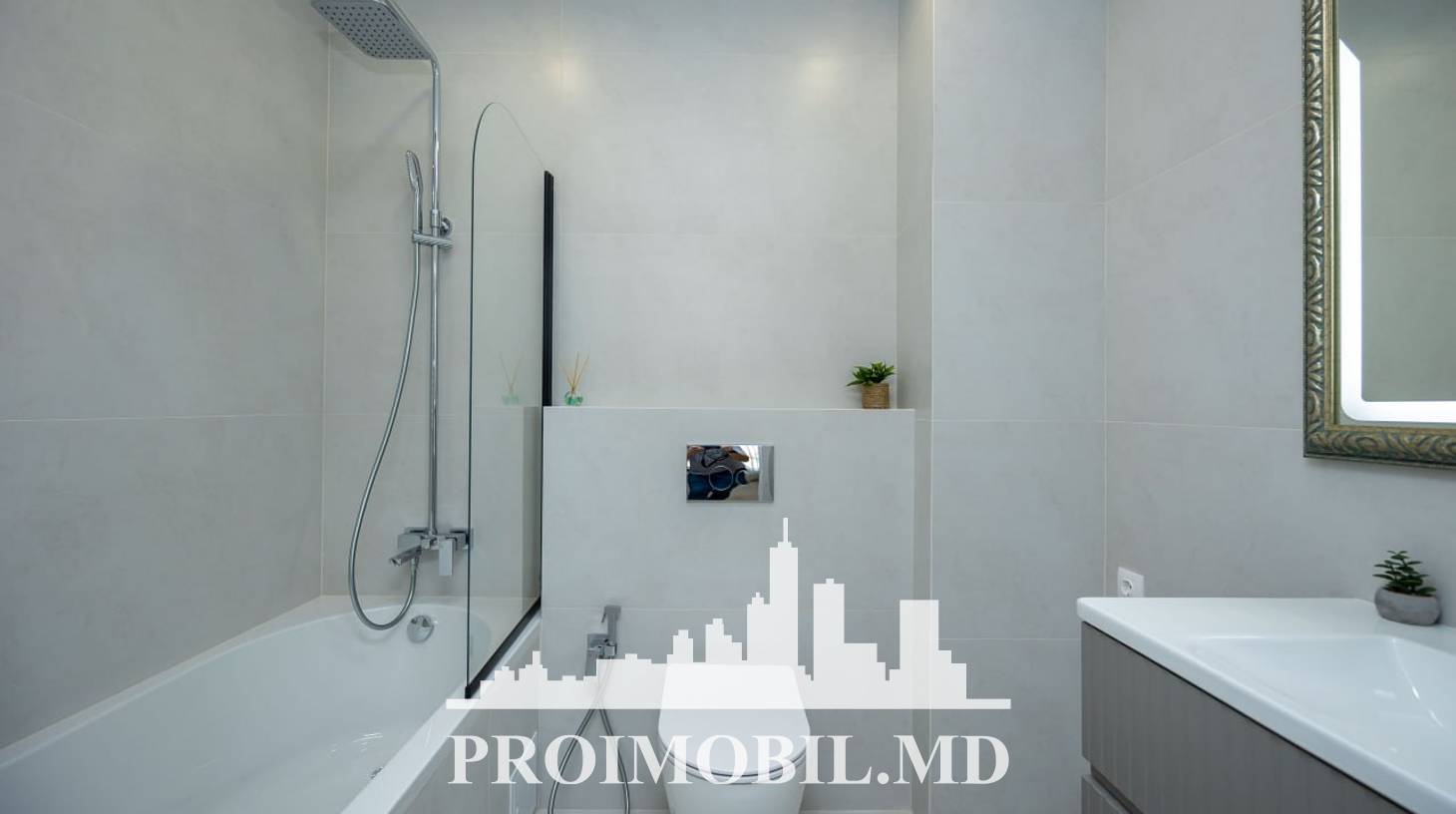 https://images.proimobil.md/V_VEO2LAyv1g3vMrbVt_JrxuknKFuyMvaB7WYvwZPN4/watermark:0.75:so:0:30:0.39/resize:fill:1460:816:1/gravity:ce/bG9jYWw6Ly8vZXN0YXRlL2xyLzZjMmRhNzczLTIwM2EtNGMyMi04ZDgyLTY0ZjExMGMzYzRkMS5qcGVn