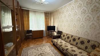 https://images.proimobil.md/VaPJR8_m4mJNMIqBG_QbvH_MSyUes6-m0zmjs2-0NOs/resize:fill:350:198:1/gravity:ce/bG9jYWw6Ly8vZXN0YXRlL2xyLzUyYjQyN2JiLTQ5MGQtNDc2NC05NzU2LTczNGE1YmMxMzM1Yi5qcGVn