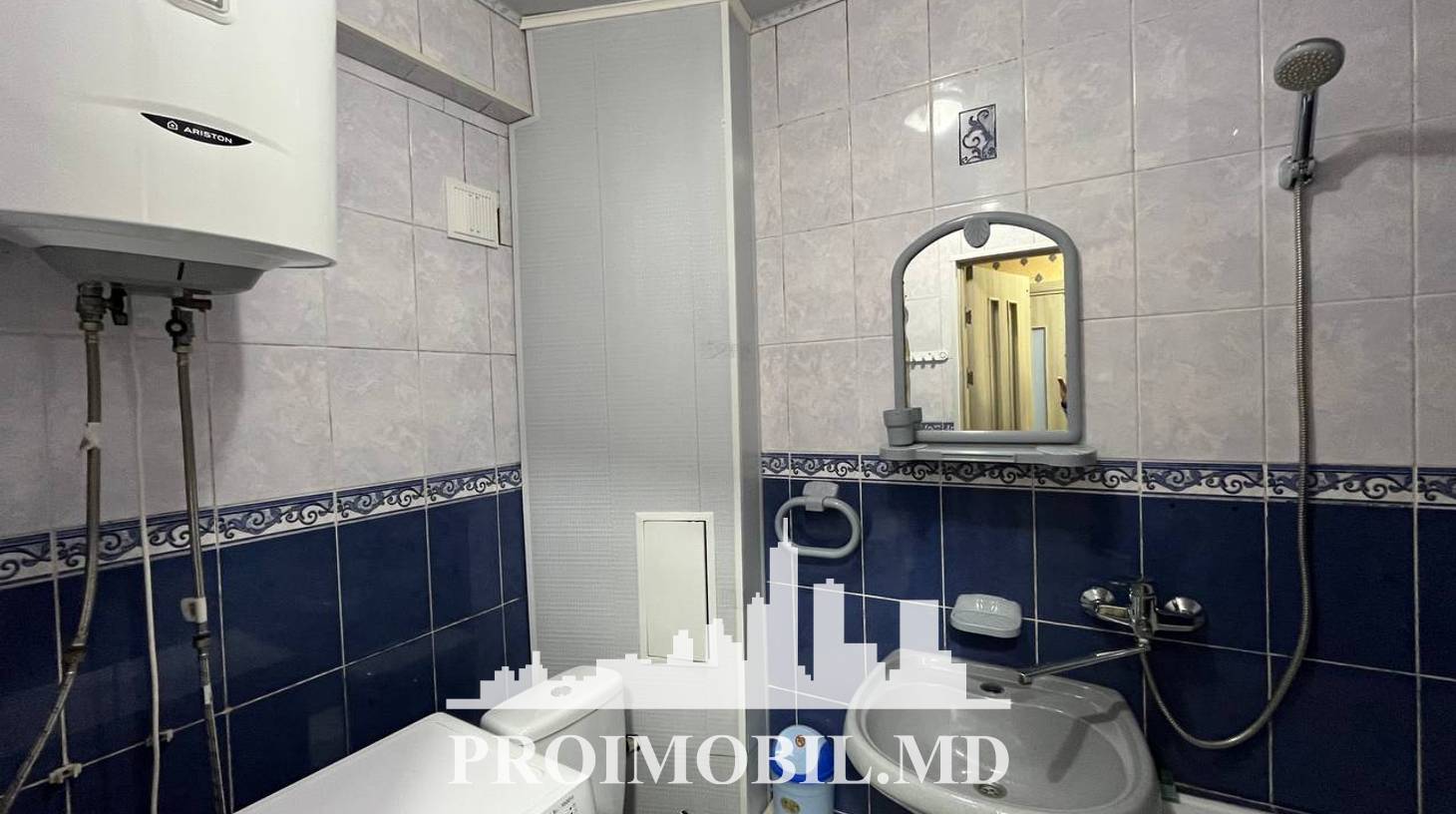 https://images.proimobil.md/VcKqAlJvQ8bFVJ8LxeJq0xwm1XDlYH6Y6ysN3aq3qlw/watermark:0.75:so:0:30:0.39/resize:fill:1460:816:1/gravity:ce/bG9jYWw6Ly8vZXN0YXRlL2xyL2U3MTI3MTg5LTIwYWYtNDEzYy1iNmVhLTYyNWY3NDc0ODI0Yy5qcGVn
