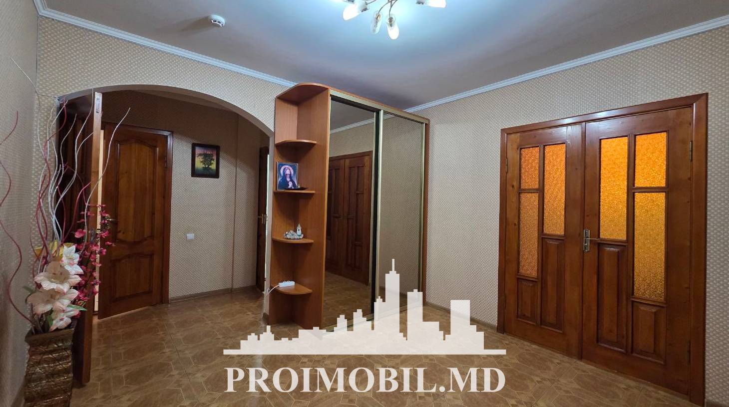 https://images.proimobil.md/Vd2ZXO0BunvXqPnhxP7IjMtZCEwqvWmq7r8IhnYdZvY/watermark:0.75:so:0:30:0.39/resize:fill:1460:816:1/gravity:ce/bG9jYWw6Ly8vZXN0YXRlL2xyLzdmYWRhODgyLTg1Y2QtNGVhMi1hMjJiLTJiZTI2NmY3MzVmZi5qcGVn
