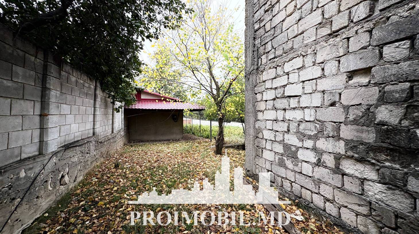 https://images.proimobil.md/VeDtykE9aj77o_AV8eKlOhr5vhxx5Q__PNSiemFb9YA/watermark:0.75:so:0:30:0.39/resize:fill:1460:816:1/gravity:ce/bG9jYWw6Ly8vZXN0YXRlL2xyL2ZiNmFkNGZmLTE2NDgtNDU2MS04M2YxLTA0OTA5YjUxMjA3OS5qcGVn