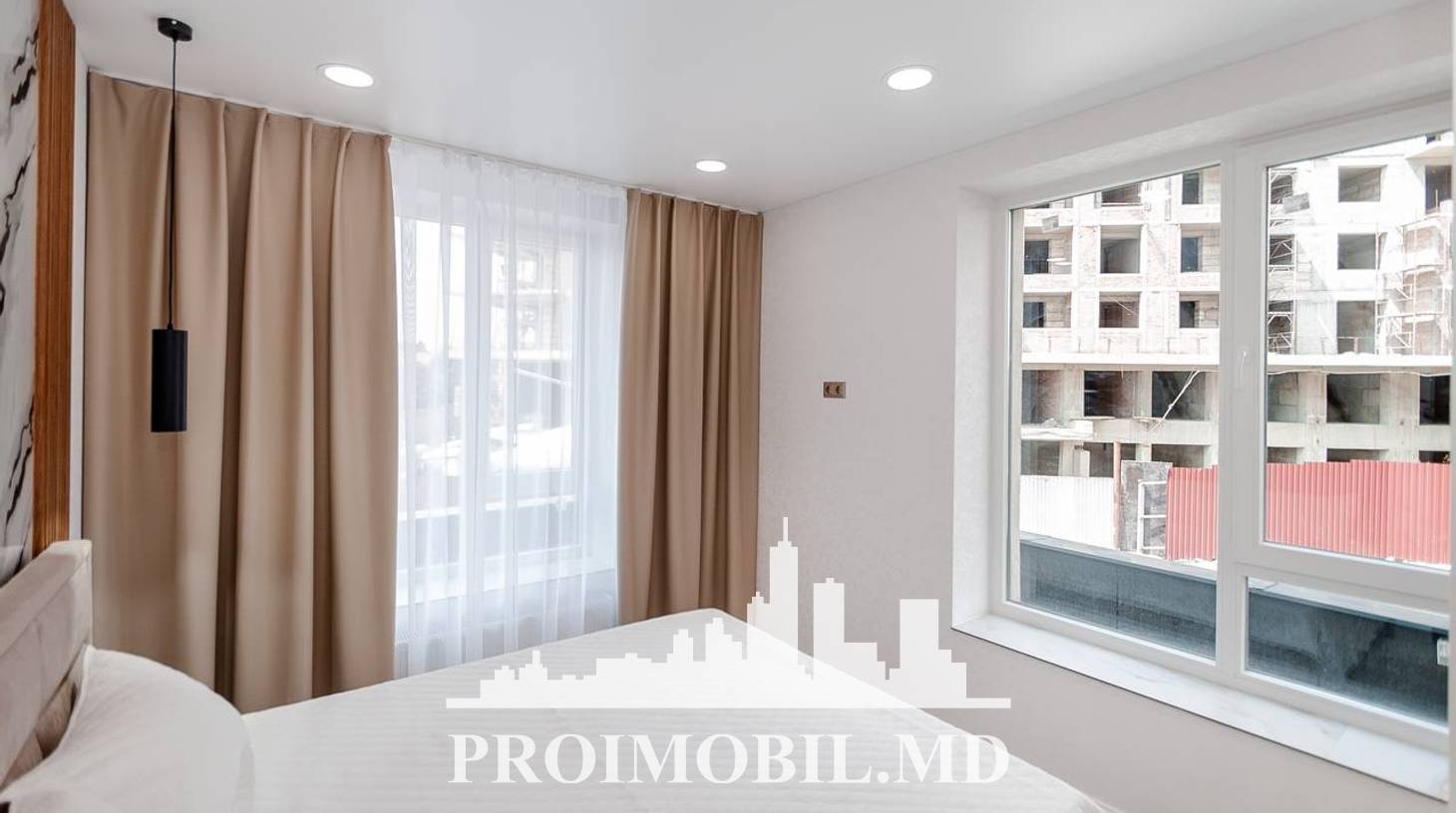 https://images.proimobil.md/VfJZx_Lztbap0oHi-qhzj9Hjd3NF4CxISEEWzSL_yio/watermark:0.75:so:0:30:0.39/resize:fill:1460:816:1/gravity:ce/bG9jYWw6Ly8vZXN0YXRlL2xyLzc5YTNkMTMwLTg2YTAtNDU5MC1iYTEyLWRiY2YxODMwY2M1My5qcGVn