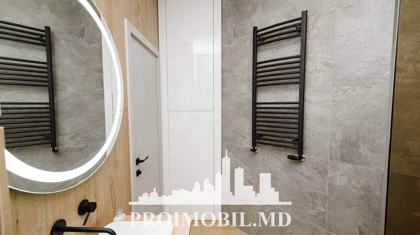 https://images.proimobil.md/ViUFZu7q_qeke2MKQt8FtHh4xX1KTn5eldrVmEpj-dQ/watermark:0.75:so:0:30:0.39/resize:fill:1460:816:1/gravity:ce/bG9jYWw6Ly8vZXN0YXRlL2xyLzA5YzIxNTcyLTJlZjMtNDkxZC04NzljLTNkMWRhMDkxN2ExNS5qcGVn