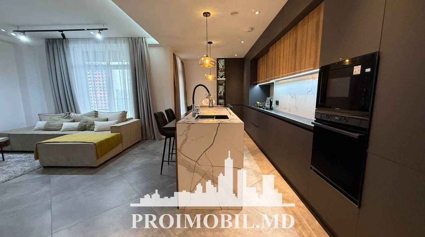 https://images.proimobil.md/Vk_QQbRnEFIFc46TVi7kv7fj3eodueUHM8oo6V7Nw0s/watermark:0.75:so:0:30:0.39/resize:fill:1460:816:1/gravity:ce/bG9jYWw6Ly8vZXN0YXRlL2xyLzEwOGNhYmMyLTdhYTMtNDkwYS1iMjcyLTBmMzk4NmI5MTcxMy5qcGVn