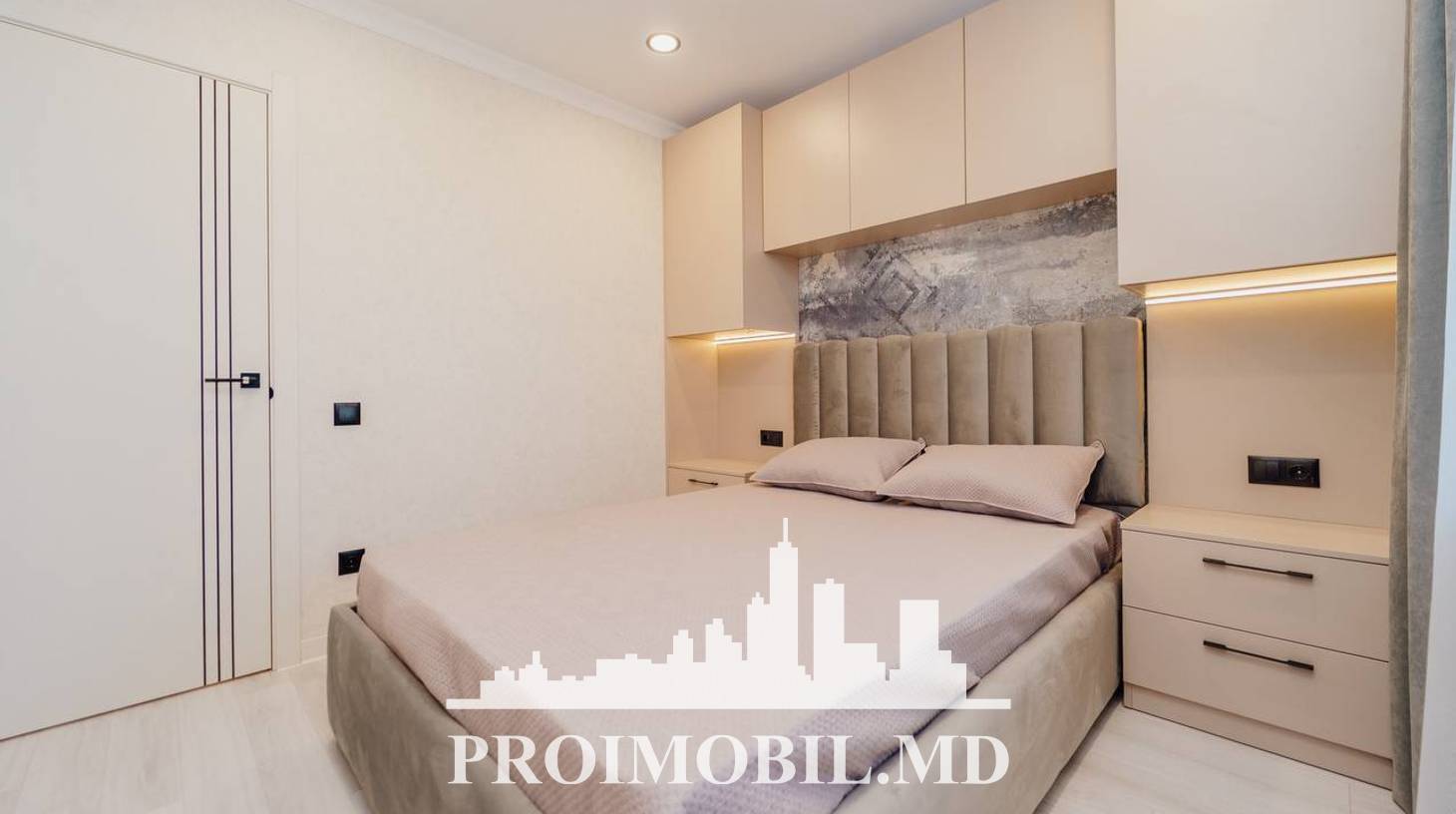 https://images.proimobil.md/VmsNjqWLoOrt-Kz5WQ6ICxZOv7ITPBJ4NhOqNYyJSVE/watermark:0.75:so:0:30:0.39/resize:fill:1460:816:1/gravity:ce/bG9jYWw6Ly8vZXN0YXRlL2xyL2MyYTU4NDg3LTA0YjAtNGE3Zi1iMjRiLTU1ODBhNGY1MDI4Ny5qcGVn