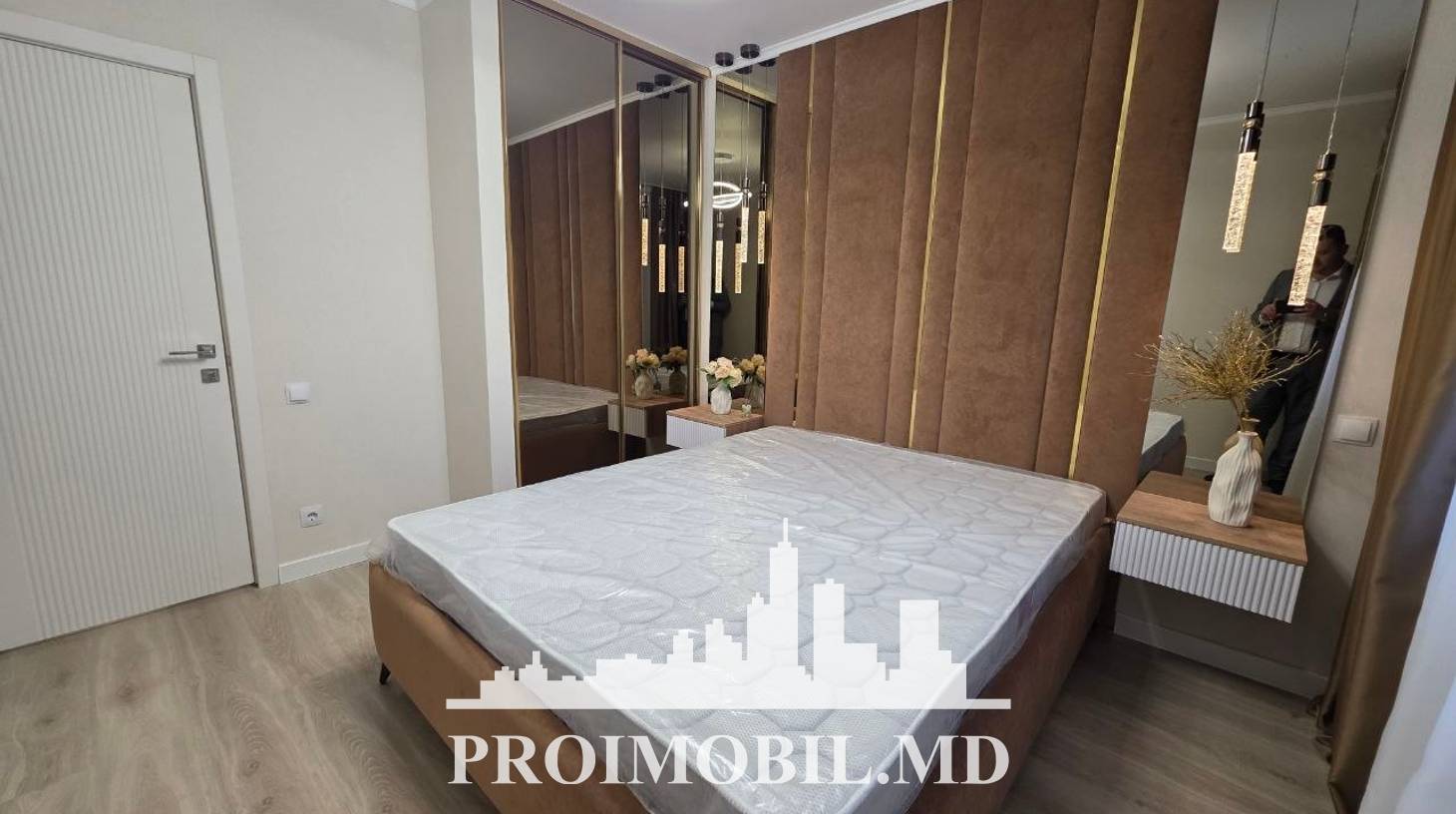 https://images.proimobil.md/VsyNrULVxXzydd890L4zvQK7WYs1RkCdoCTnNPcktIQ/watermark:0.75:so:0:30:0.39/resize:fill:1460:816:1/gravity:ce/bG9jYWw6Ly8vZXN0YXRlL2xyLzA5MzVkMThjLWQxYmYtNDNlNi1hODZjLWI4NjQ5NGZlNDgyNi5qcGVn