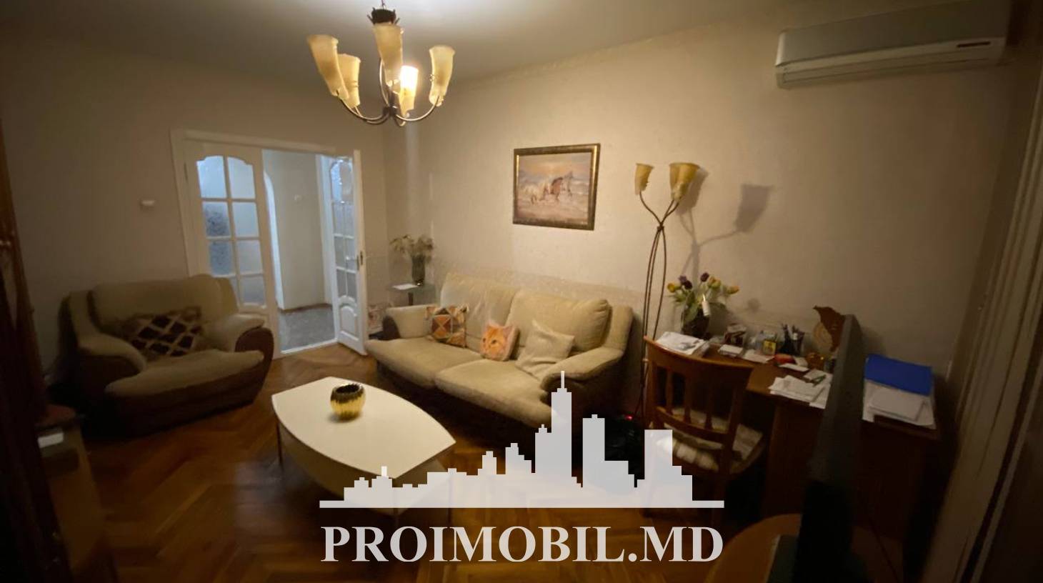 https://images.proimobil.md/VuEK3JVoPsaM74pYPDYL4y-5Omg9UMMg6owl5m3LBoM/watermark:0.75:so:0:30:0.39/resize:fill:1460:816:1/gravity:ce/bG9jYWw6Ly8vZXN0YXRlL2xyL2Y2OTVkYmIwLTEwZTQtNGRhZS05MTgwLWQ2ZmVkNWNmNDU1Ni5qcGVn