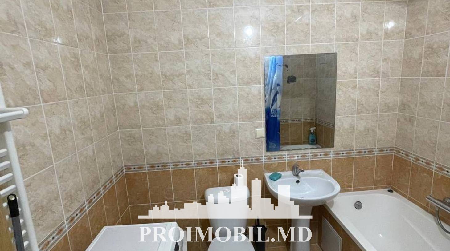 https://images.proimobil.md/W3p_HF8hZjNA1Tk4syYoQfDq61qOPF-zap1SkSig81w/watermark:0.75:so:0:30:0.39/resize:fill:1460:816:1/gravity:ce/bG9jYWw6Ly8vZXN0YXRlL2xyLzZjNjg2OWRjLTM1ZWItNGRmNy04YmNiLWIzNzllZjMyNGQ4YS5qcGVn