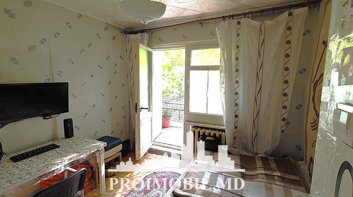 https://images.proimobil.md/W6RcU3p0ofHC9LQJ_w-0vW-yc6yLKqvioLPYvDdlHKk/watermark:0.75:so:0:30:0.39/resize:fill:1460:816:1/gravity:ce/bG9jYWw6Ly8vZXN0YXRlL2xyLzMzZmMzNTYxLTAwYzktNGFiYy1hZDBhLTIzNWUyNjJmNzdhMC5qcGVn