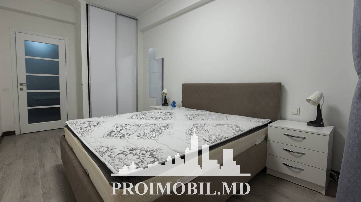 https://images.proimobil.md/W6bsG0A4VFrH9GG9Eo_ZBo4xRg95rLmgLM1e2Skw9Zo/watermark:0.75:so:0:30:0.39/resize:fill:1460:816:1/gravity:ce/bG9jYWw6Ly8vZXN0YXRlL2xyLzQwYjM0MWYzLTZmZGUtNGJmMi05OTkzLWVmN2I4MTU2NjViMC5qcGVn
