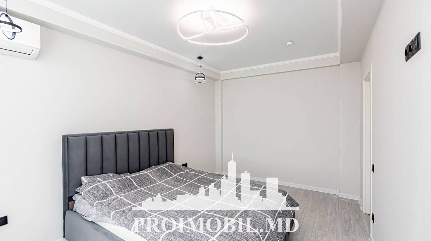 https://images.proimobil.md/WA8Zf0j2tHWAJYVEGl_U6Z3nAl7ah6XIq2flypGCWjU/watermark:0.75:so:0:30:0.39/resize:fill:1460:816:1/gravity:ce/bG9jYWw6Ly8vZXN0YXRlL2xyL2UwY2FkMzQ1LTU3ZmMtNDViMy1hNTI5LTFlYmNhNGZjZWI1Ni5qcGVn