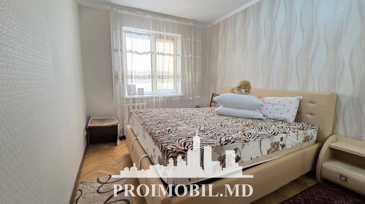 https://images.proimobil.md/WCHAu8xyXD4u8yxt50azbMH3GC0WoH5ZkGS9sqpmvJU/watermark:0.75:so:0:30:0.39/resize:fill:1460:816:1/gravity:ce/bG9jYWw6Ly8vZXN0YXRlL2xyLzFiZjA1MWJjLTQ4ZDEtNDkwMS1hZDRkLWFjN2ZkZTBhM2ExYS5qcGVn