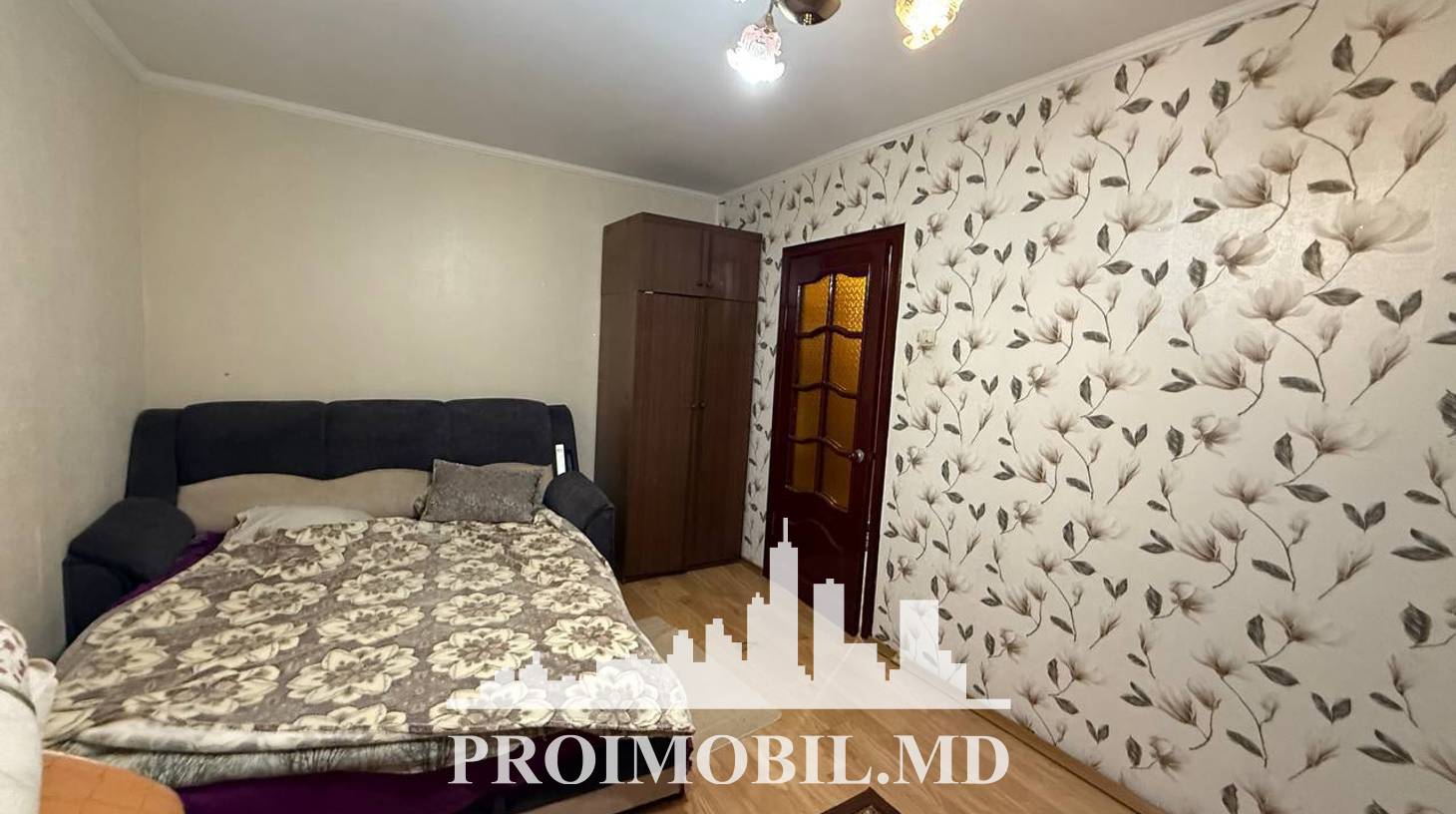 https://images.proimobil.md/WMJci4hAKDak_N1f92K0UHlVN9XxtYaqInH_EQLNg5k/watermark:0.75:so:0:30:0.39/resize:fill:1460:816:1/gravity:ce/bG9jYWw6Ly8vZXN0YXRlL2xyLzJmNDA1NGZmLWUwYzAtNGFlNi1iY2JkLWUyMmM2YWU1YzM4My5qcGVn