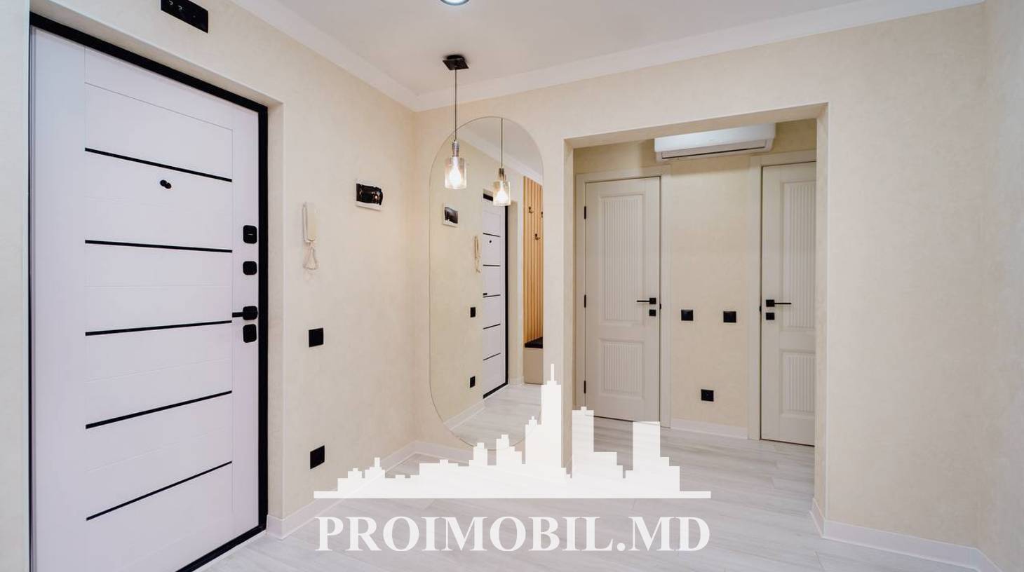 https://images.proimobil.md/WNX-SIAJzKA51eCb1Jq2E4U7pkle75O3l3ClYICH9Os/watermark:0.75:so:0:30:0.39/resize:fill:1460:816:1/gravity:ce/bG9jYWw6Ly8vZXN0YXRlL2xyLzYyMzkwMjYyLTA1MzEtNDE4NC1hMzVkLTY5MzA5MWI3NjY3Ny5qcGVn