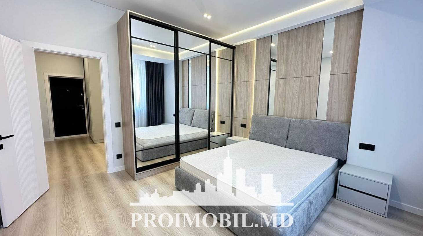 https://images.proimobil.md/WQ9Rc5uors5D_m5-hhBaYtmMdS2k7yc7CH7JwNHGsMY/watermark:0.75:so:0:30:0.39/resize:fill:1460:816:1/gravity:ce/bG9jYWw6Ly8vZXN0YXRlL2xyL2U3MTcxMDdjLTE3ZWQtNDBhYi1iMTQ2LWE0OWRiMmVkZjMzYy5qcGVn