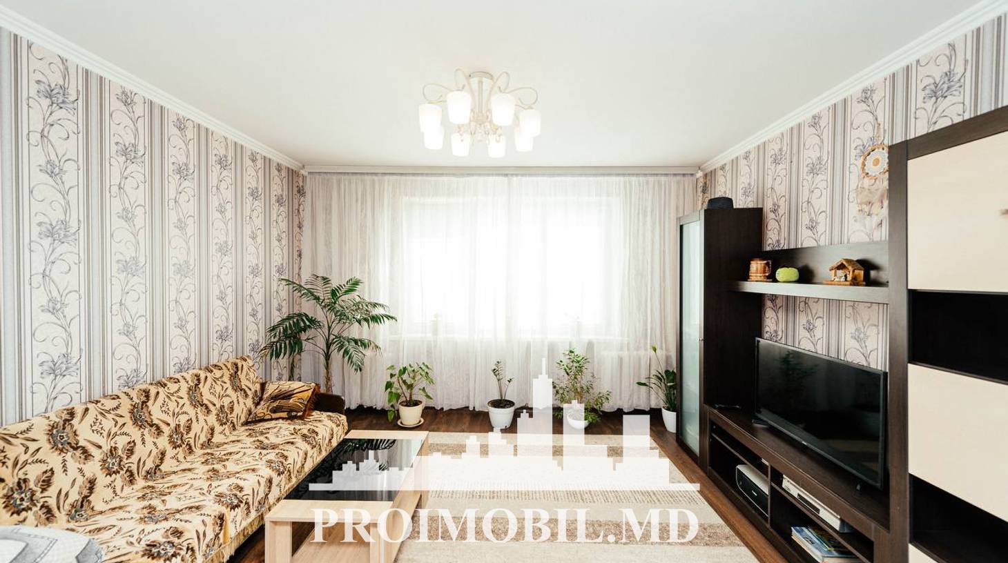 https://images.proimobil.md/WQPant56_YzO1_nPpnet_KlJP5l5E9-RUa4UMdW7INA/watermark:0.75:so:0:30:0.39/resize:fill:1460:816:1/gravity:ce/bG9jYWw6Ly8vZXN0YXRlL2xyL2JhMzllZjg0LWE0N2MtNDQ1Zi1iYjE5LTk3YTcxMDZjNDg2ZC5qcGVn