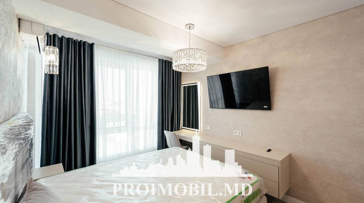 https://images.proimobil.md/WS7bqZ07c-95E77QOueKCDse4Hn63VT9t-0VMSEL7A0/watermark:0.75:so:0:30:0.39/resize:fill:1460:816:1/gravity:ce/bG9jYWw6Ly8vZXN0YXRlL2xyL2NkYmI5NWViLWZhMDYtNGFiNy1iNjY1LWM3ZWFjMjFmMmI5OC5qcGVn