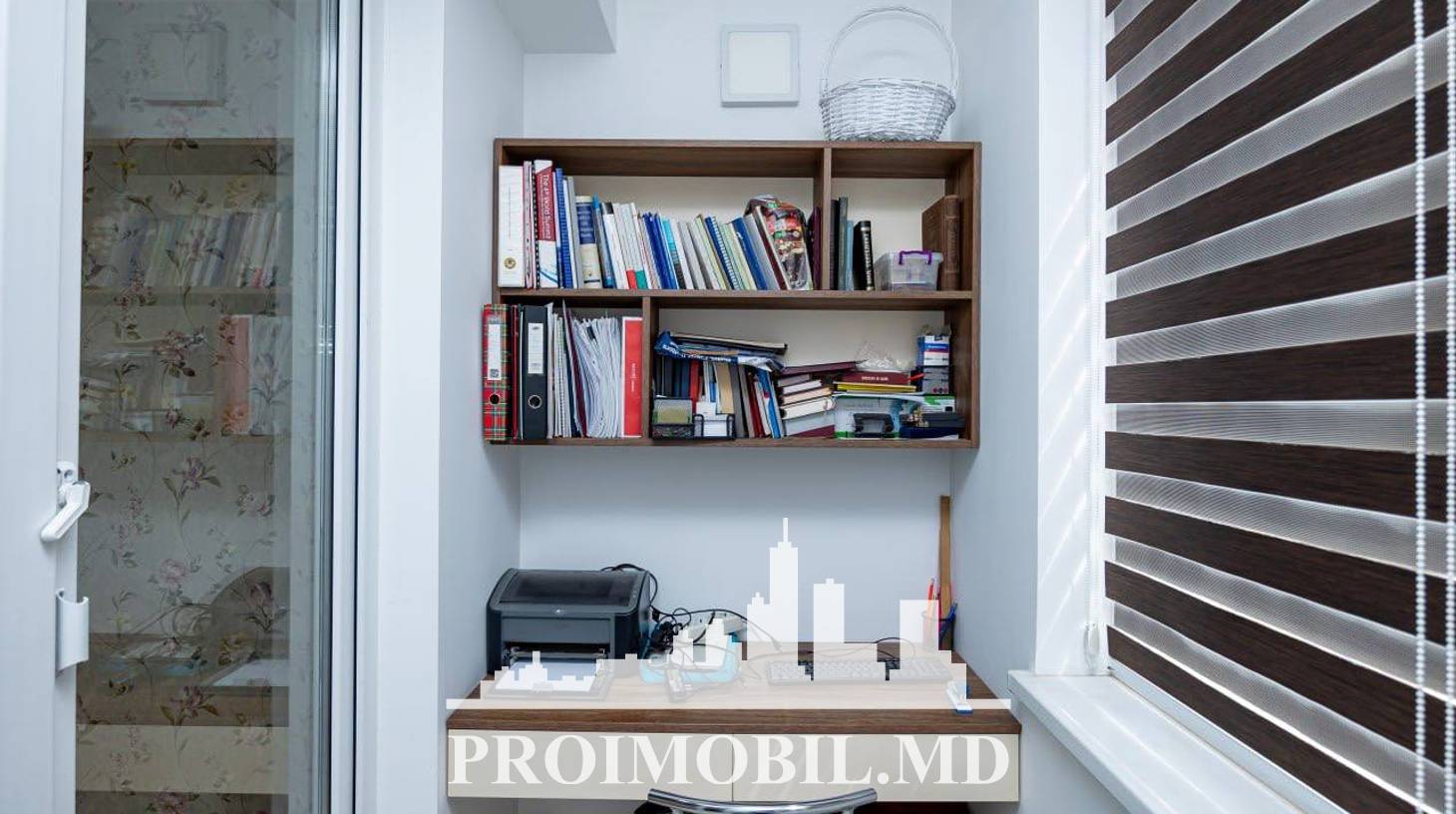 https://images.proimobil.md/WUeWBZAm8aSrbJVBM1Zzot-ig4dVgYGzid6ysqChsaA/watermark:0.75:so:0:30:0.39/resize:fill:1460:816:1/gravity:ce/bG9jYWw6Ly8vZXN0YXRlL2xyLzc3YmQ4ZmE4LWNkYzItNDgyOC05NzkwLWU1M2UwYmUyOGIzZS5qcGVn