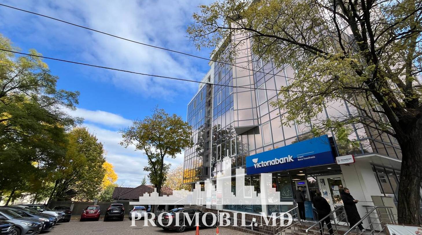 https://images.proimobil.md/WV8rDGMV8Iaxu6jz1IN8gSQ6jqbQeuj24jvds451N_A/watermark:0.75:so:0:30:0.39/resize:fill:1460:816:1/gravity:ce/bG9jYWw6Ly8vZXN0YXRlL2xyLzMyNDZkYWFmLTk3MjItNDkxMC1iYzRmLTkzNDMyYWMyOWYyYy5qcGVn