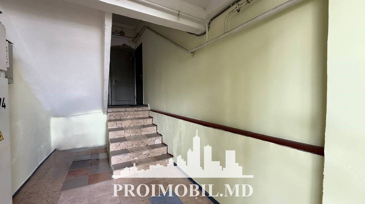 https://images.proimobil.md/WWJhIztpwfqiFbp4gn4Y64lk8lJZuRfscFqnnNKpFQw/watermark:0.75:so:0:30:0.39/resize:fill:1460:816:1/gravity:ce/bG9jYWw6Ly8vZXN0YXRlL2xyLzJlYjcxOTE5LWJhYjEtNGM1Yi1hOWVjLTIxNWRkMmY0YTJkYy5qcGVn