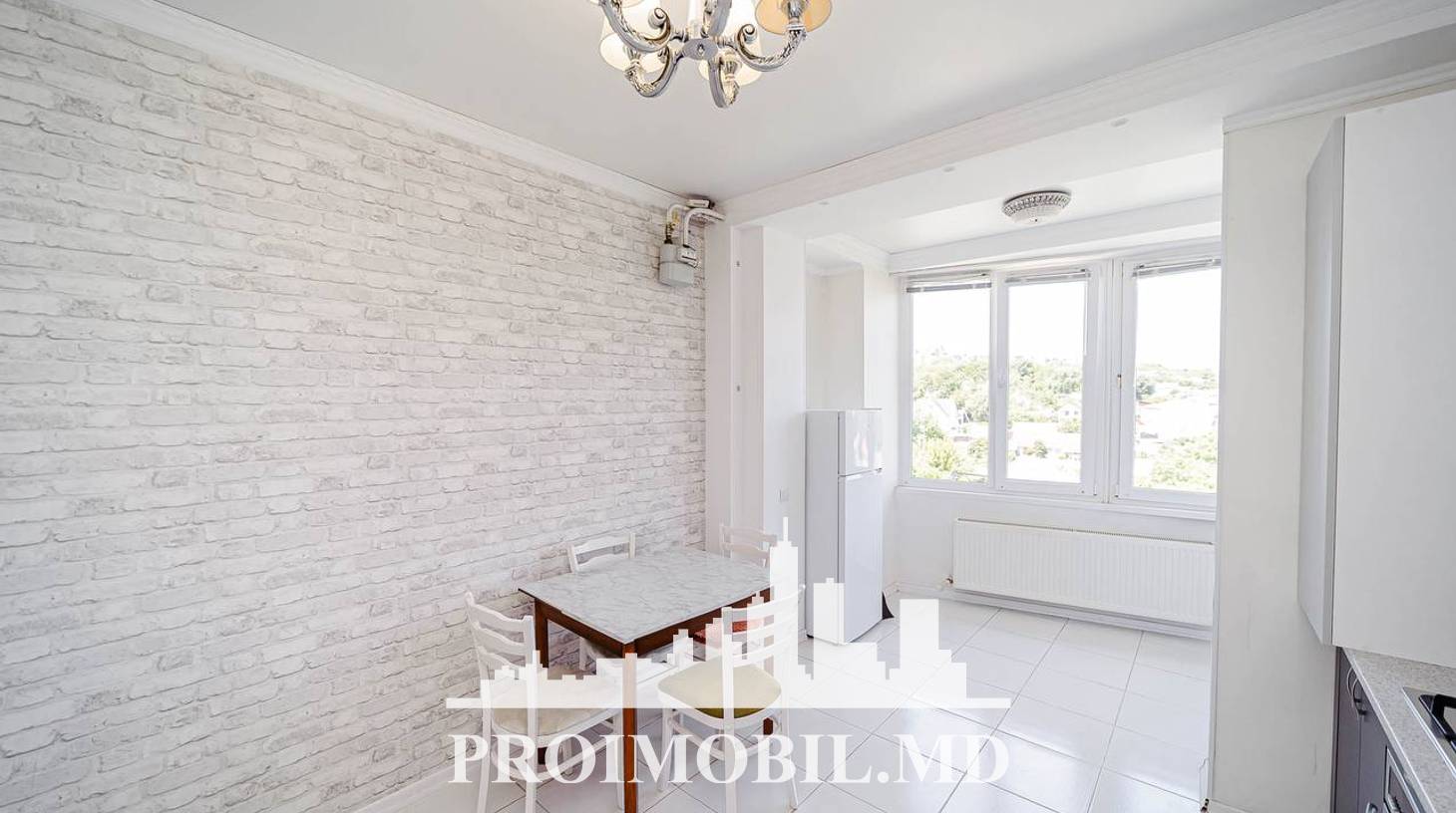 https://images.proimobil.md/WYwzyUVPD9mz-wt2ArI6B38KxGLYg19-4ZQyAG6d--E/watermark:0.75:so:0:30:0.39/resize:fill:1460:816:1/gravity:ce/bG9jYWw6Ly8vZXN0YXRlL2xyLzU4NDIxMGMyLTVkZDQtNDQ1MS05ZWUxLTYwNzRmMWU1YmUwMi5qcGVn