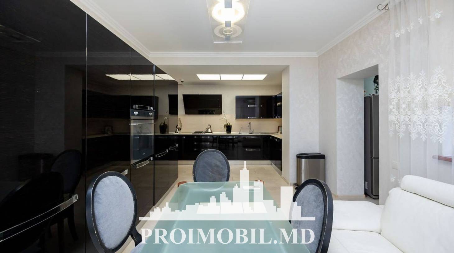 https://images.proimobil.md/W_vAlfEXl-Fqt9V-AHcv0jOvgsRts_cq2tdbRT4_9T4/watermark:0.75:so:0:30:0.39/resize:fill:1460:816:1/gravity:ce/bG9jYWw6Ly8vZXN0YXRlL2xyLzhiMTZiNzE3LTMxN2UtNDE2Yy1iNWU4LTAwOTZhM2Y4Y2E4Yi5qcGVn