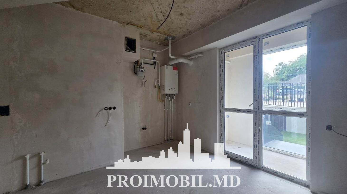 https://images.proimobil.md/Wc_WABQ6cN0dBYHoFCpn__V3dHJY95Ipb_iyjx5BE-E/watermark:0.75:so:0:30:0.39/resize:fill:1460:816:1/gravity:ce/bG9jYWw6Ly8vZXN0YXRlL2xyLzQ4MjNiNDM3LWVkZjMtNDVjNS1iMjY1LWMwOTI0MjBhZDE2Ny5qcGVn