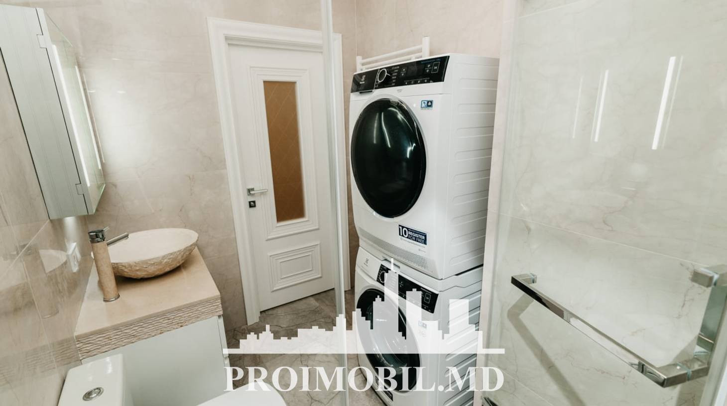https://images.proimobil.md/WjR_axui9t2pEET-IzjqLZZs88NdnV6yqh33IqaBwtI/watermark:0.75:so:0:30:0.39/resize:fill:1460:816:1/gravity:ce/bG9jYWw6Ly8vZXN0YXRlL2xyLzhjY2YxN2UxLTJkZjQtNDIxMS1iNGQzLWExNjJhMWQ0OWExNy5qcGVn