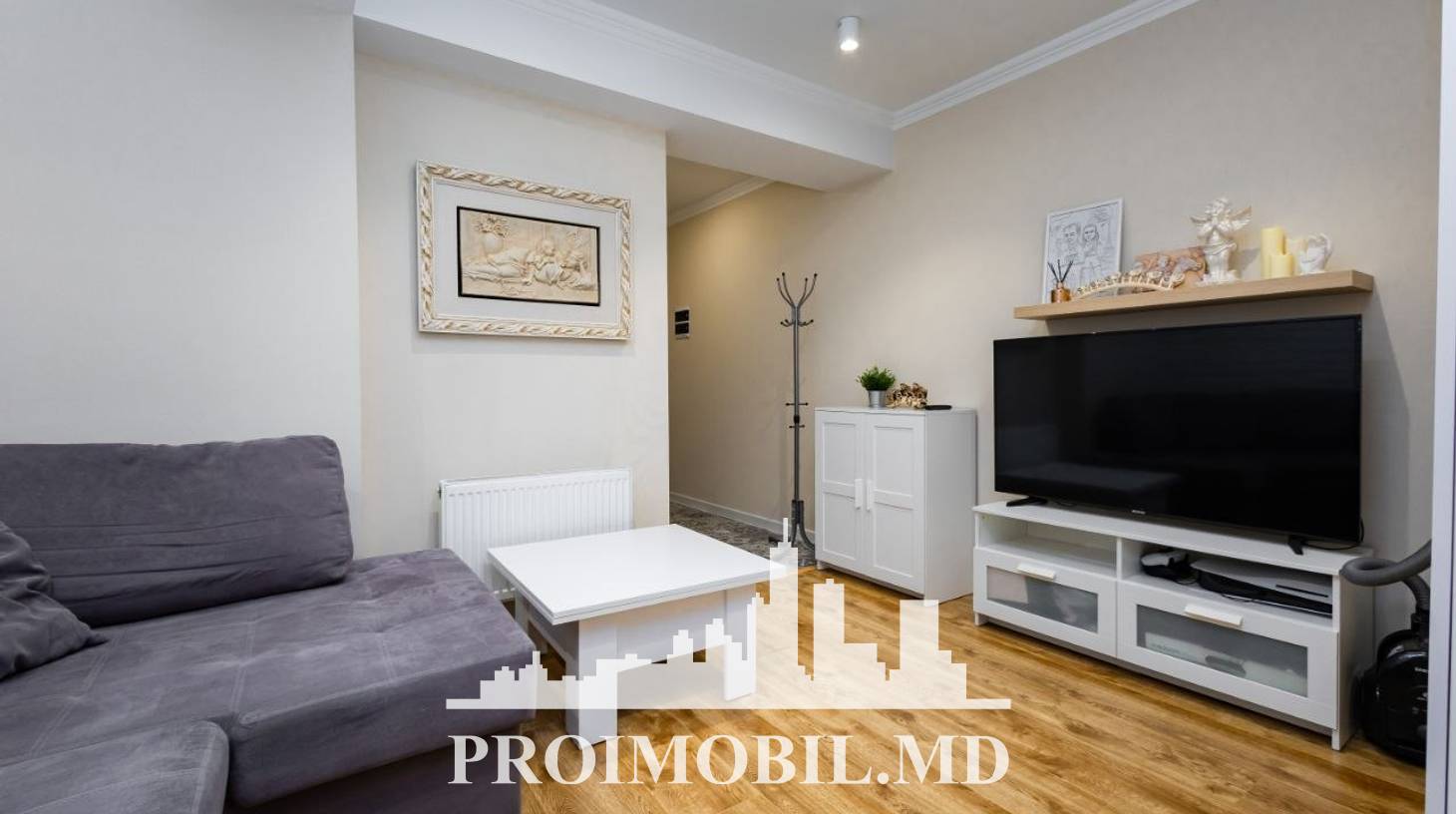https://images.proimobil.md/WkeRgdoJbLTcPrjQ1jz145XMUSSe3dIx0Lem0AgY7k8/watermark:0.75:so:0:30:0.39/resize:fill:1460:816:1/gravity:ce/bG9jYWw6Ly8vZXN0YXRlL2xyLzlmZTAxYzI3LWQxZGQtNDZkMS05NTI0LWQ4M2Q4NzQ4YzhjZC5qcGVn